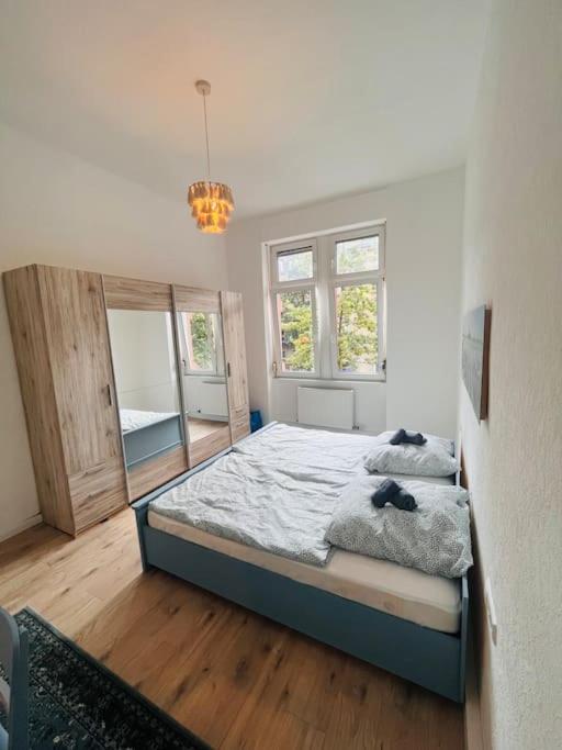 Kuenstlerisches Apartment Karlsruhe Exteriör bild